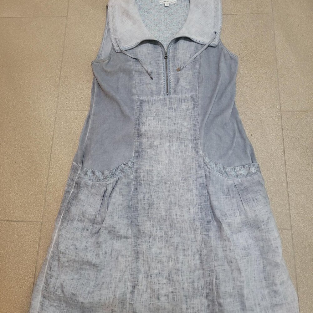 Crosstree Lane Collared Sleeveless Denim Smocked Dress - Small
